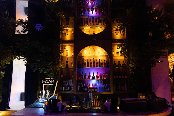 1 OAK İstanbul