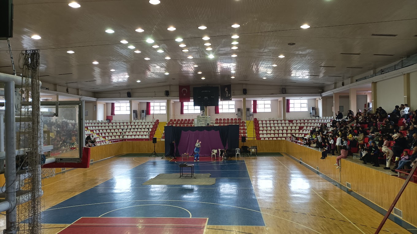 4 Eylül Kapalı Spor Salonu