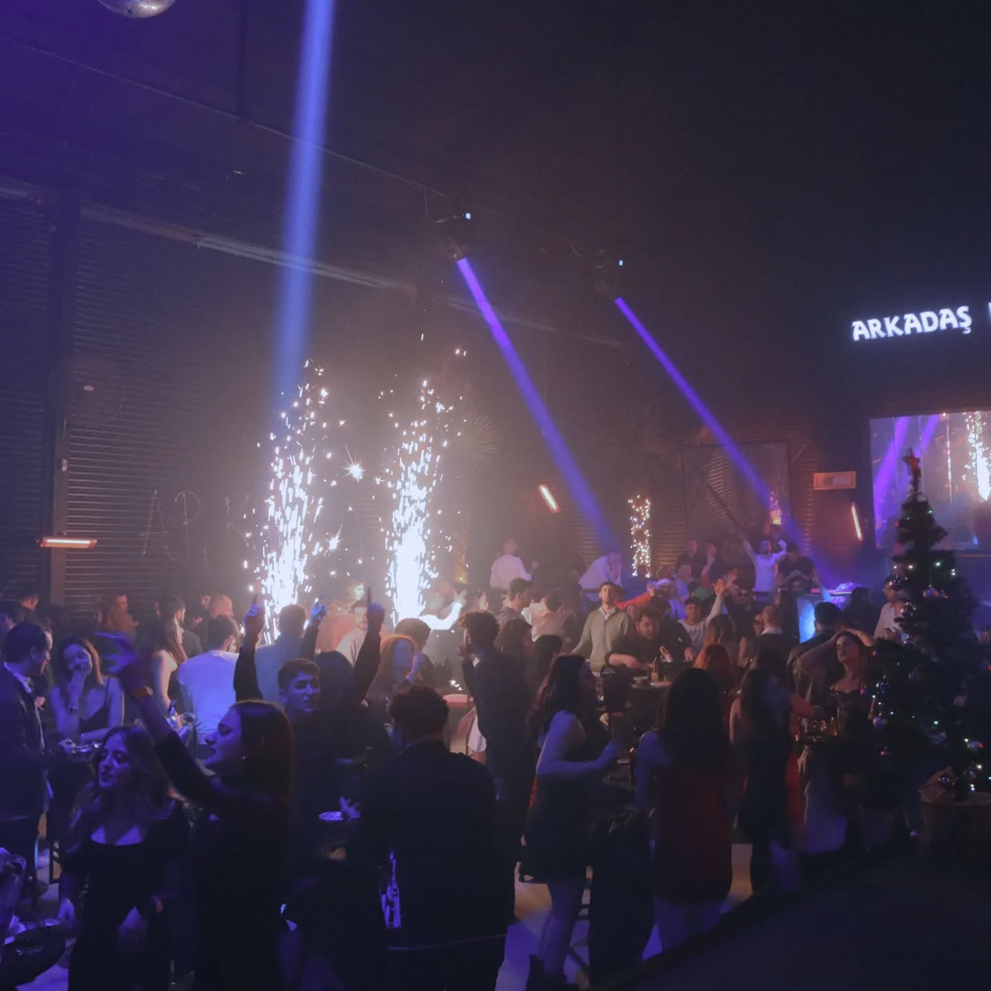 Arkadaş Beach Club