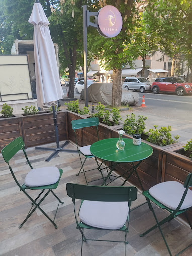 Artemis Coffee & Art Studio