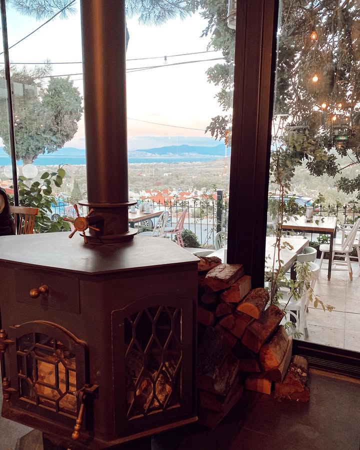 1881 Cafe&Lounge