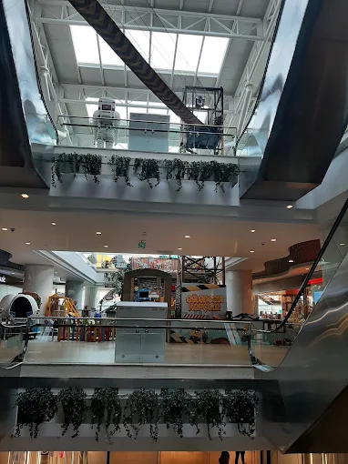 Autopia Otomobil Galerisi