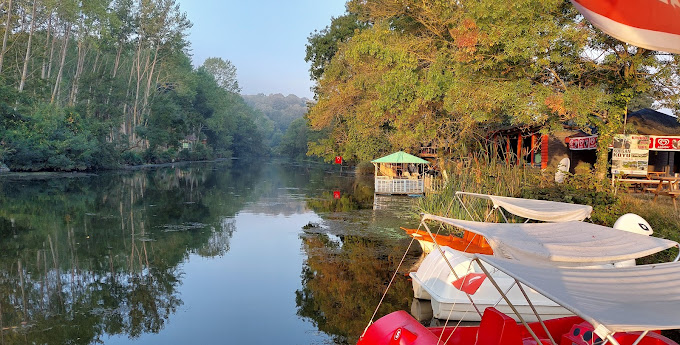 Ayanikola Camping