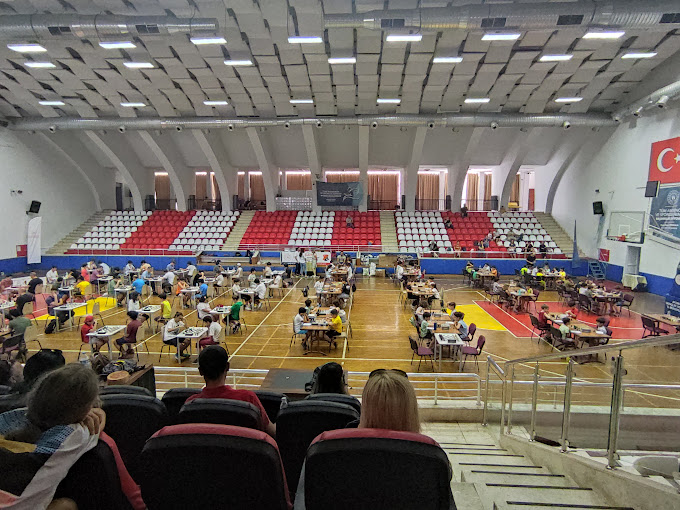 Aydın Atatürk Kapalı Spor Salonu