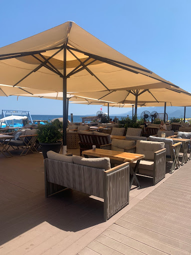 Barcelona Cafe Beach