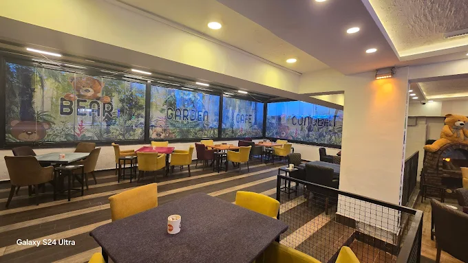 Bear Garden Cafe Concept 2