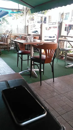 Bej Cafe 56'lar