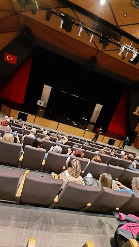 Beylikdüzü Atatürk Kültür ve Sanat Merkezi