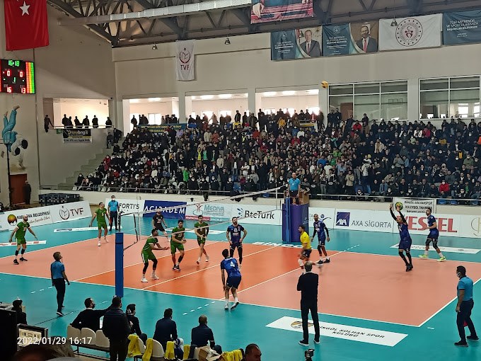 Bingöl Karşıyaka Spor Salonu