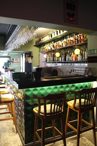 Bla Bla Pub Bestekar