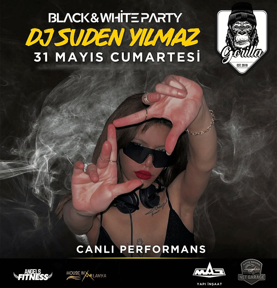 BLACK & WHITE PARTY