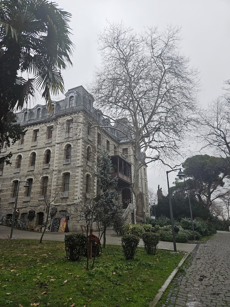 Boğaziçi Üniversitesi New Hall