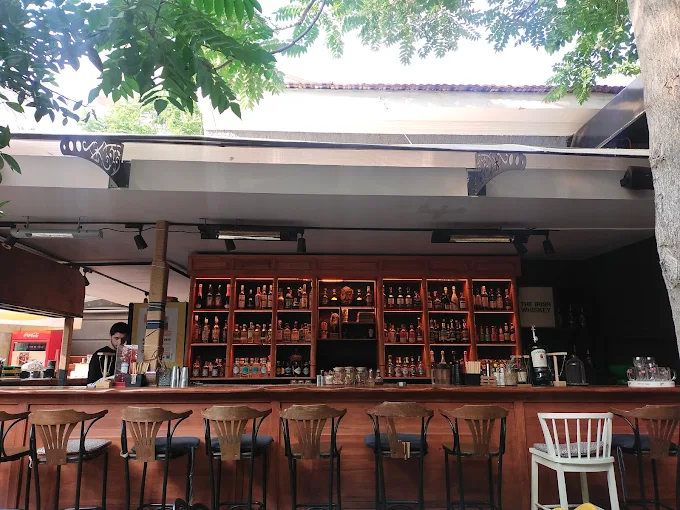 Buenas Bistro & Lounge