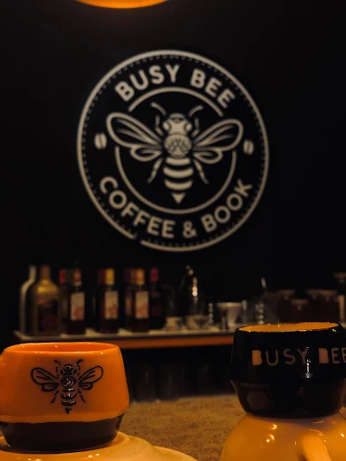 Busy Bee Coffee & Books