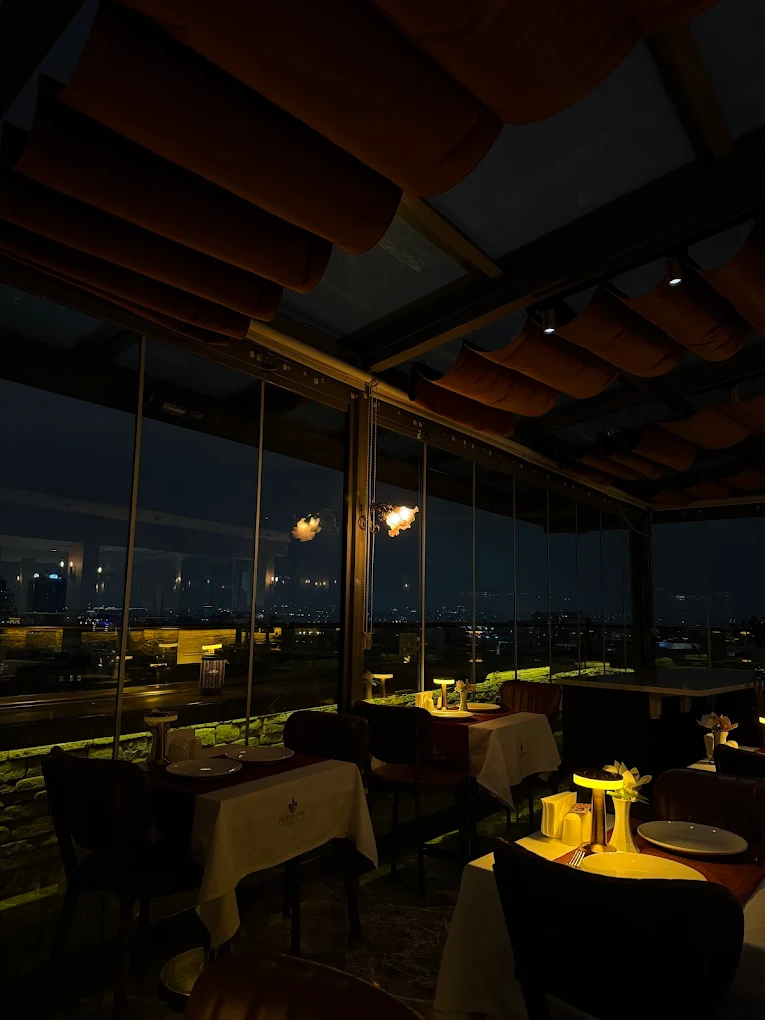 Ceo Rooftop