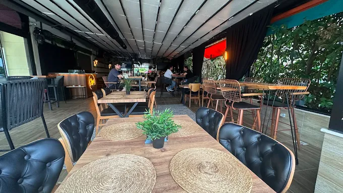 Çizgi Resto & Pub