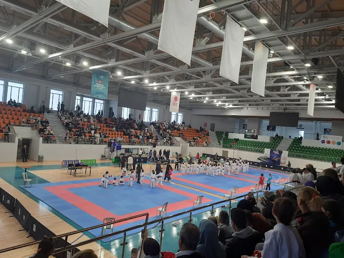 Darıca Eray Şamdan Spor Salonu