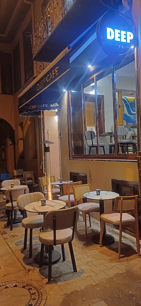 Deep Cafe