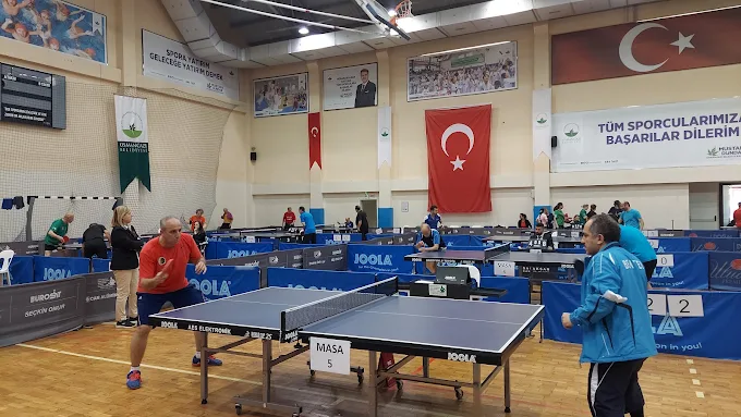 Dikkaldırım Kapalı Spor Salonu