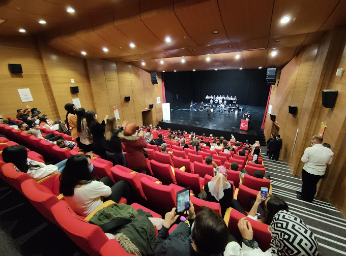 Diyarbakır Sezai Karakoç Kültür ve Kongre Merkezi
