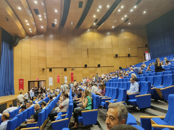Diyarbakır Sezai Karakoç Kültür ve Kongre Merkezi