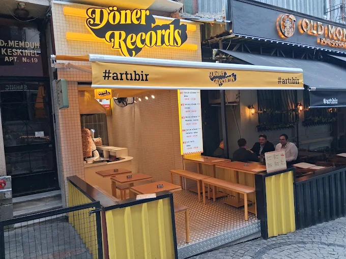 Döner Records Kadıköy – Etkinlikler ve Detaylar