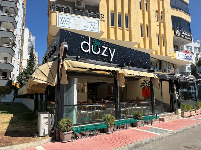 Dozy Cocktail Bar - Mersin
