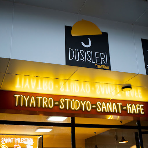 Düşişleri Sahne
