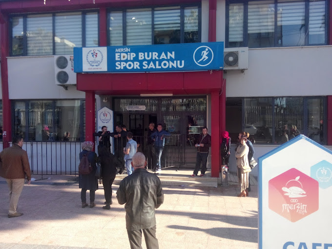 Edip Buran Spor Salonu