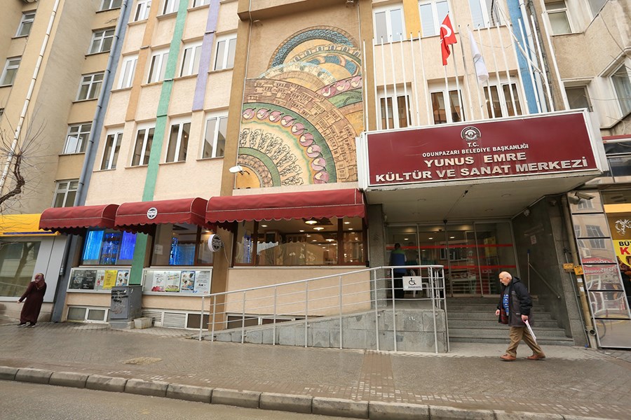 Eskişehir Yunus Emre Kültür ve Sanat Merkezi