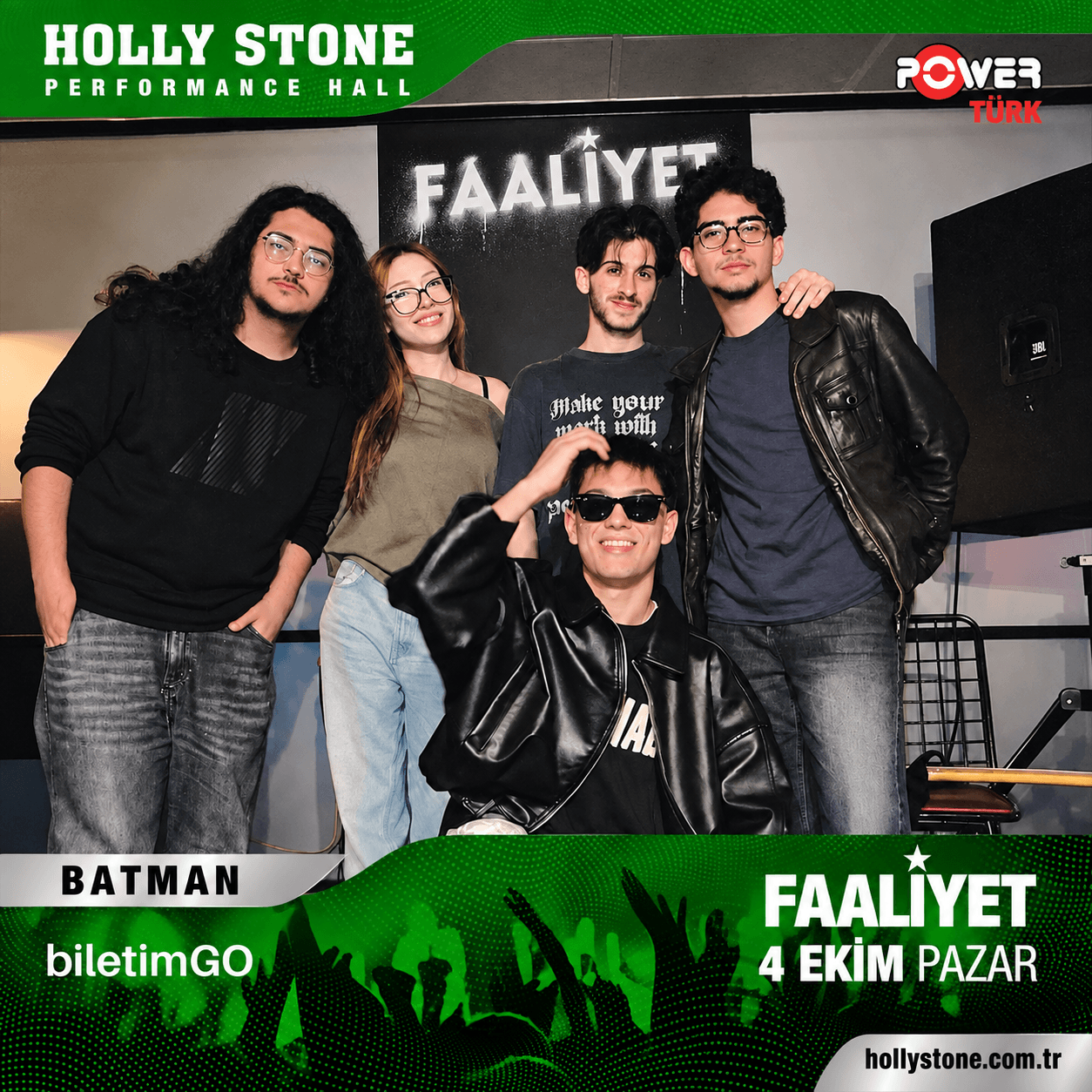 Faaliyet Holly Stone Batman sahnesinde etkinlik afişi