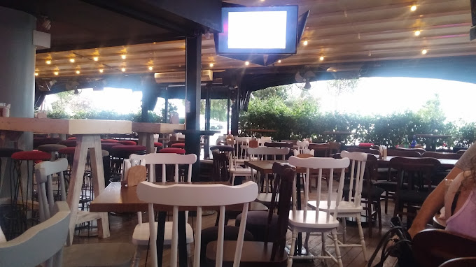 Garage Street Food Bar