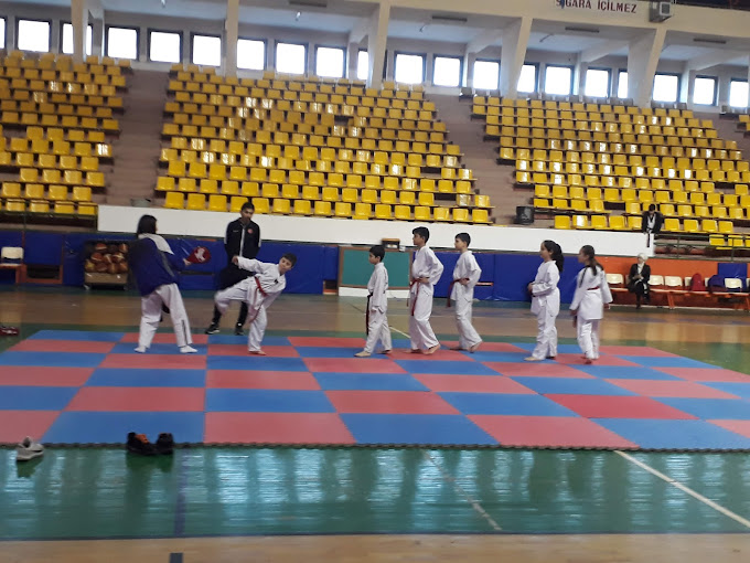 Gebze Kapalı Spor Salonu