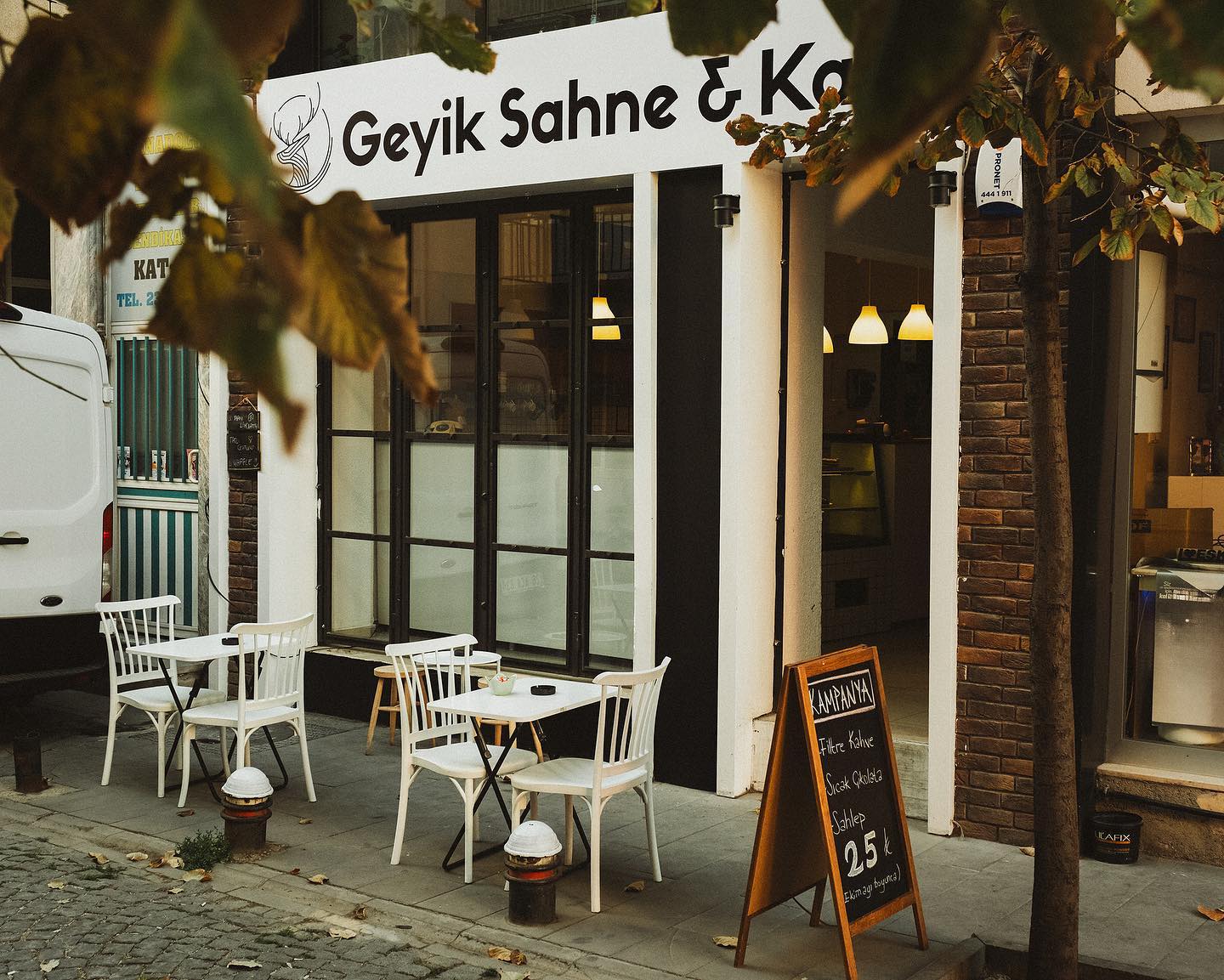 Geyik Sahne