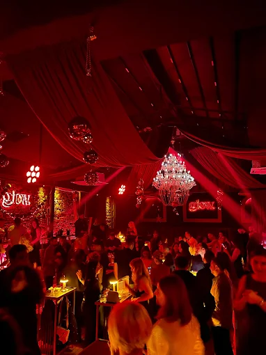 Glow İzmir