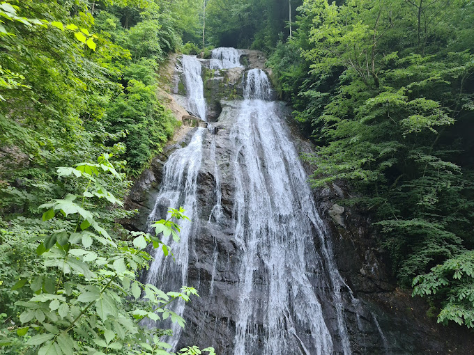 Güzeldere Şelalesi Tabiat Parkı