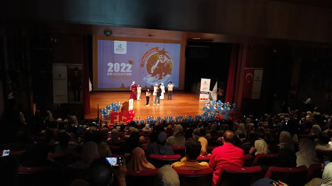 İBB Güngören Erdem Bayazıt Kültür Merkezi