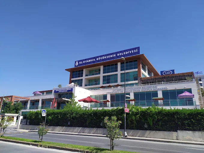İBB Yenibosna Dr. Enver Ören Kültür Merkezi