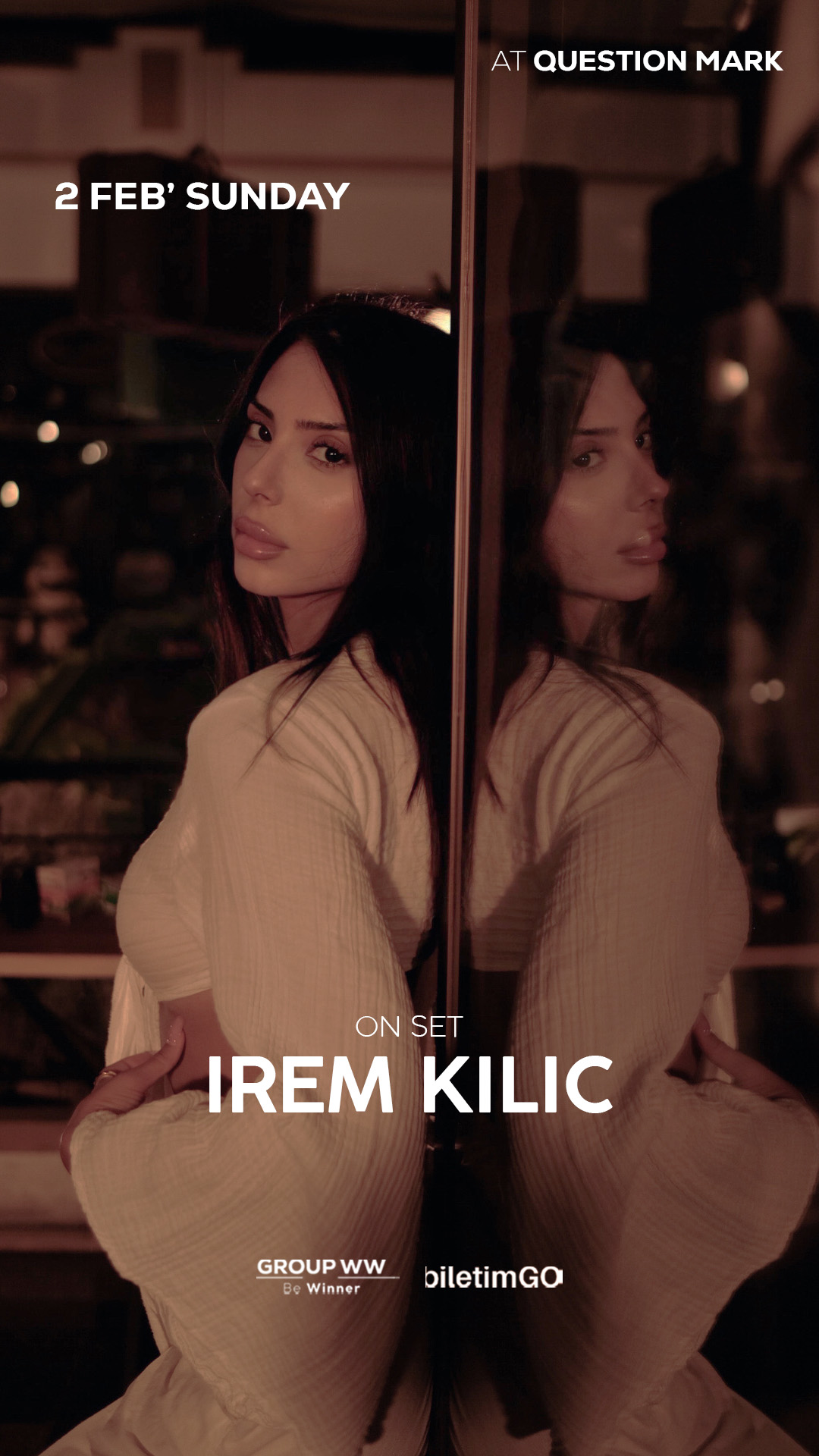 İrem Kılıç Stage At QM