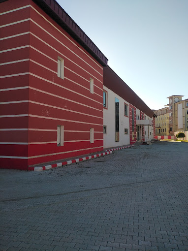 Isparta Işıkkent Spor Salonu