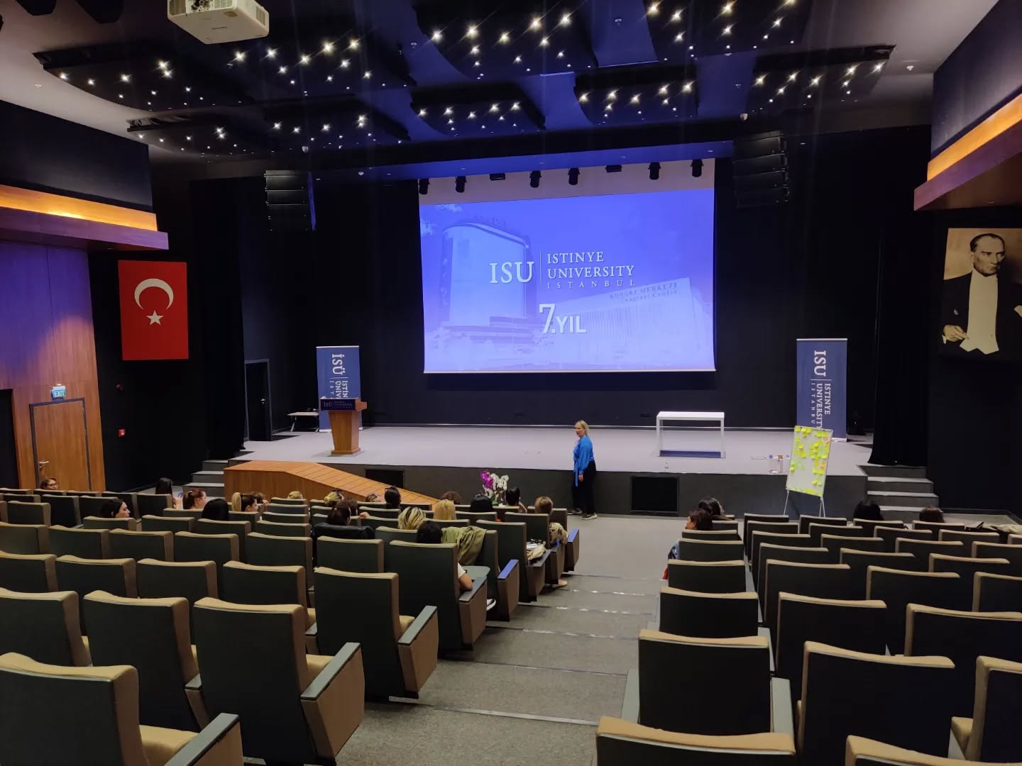 İstinye Üniversitesi Vadi Ana Kampüs Kongre Merkezi
