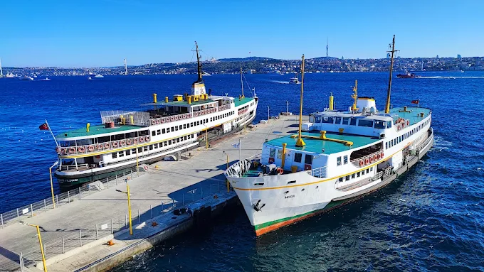 Kabataş İskelesi / Pier