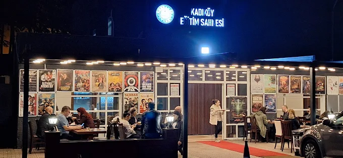 Kadıköy Eğitim Sahnesi