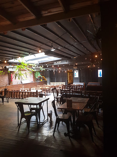 Kaldırım Pub Garden