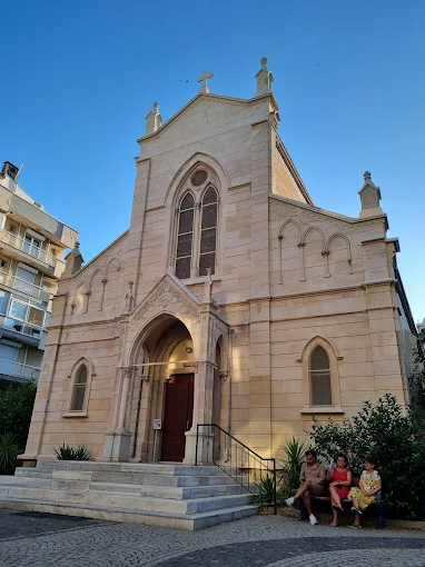 Karşıyaka St. Helen Katolik Kilisesi