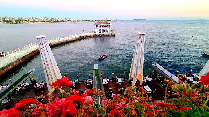 Kayıkhane Sokak