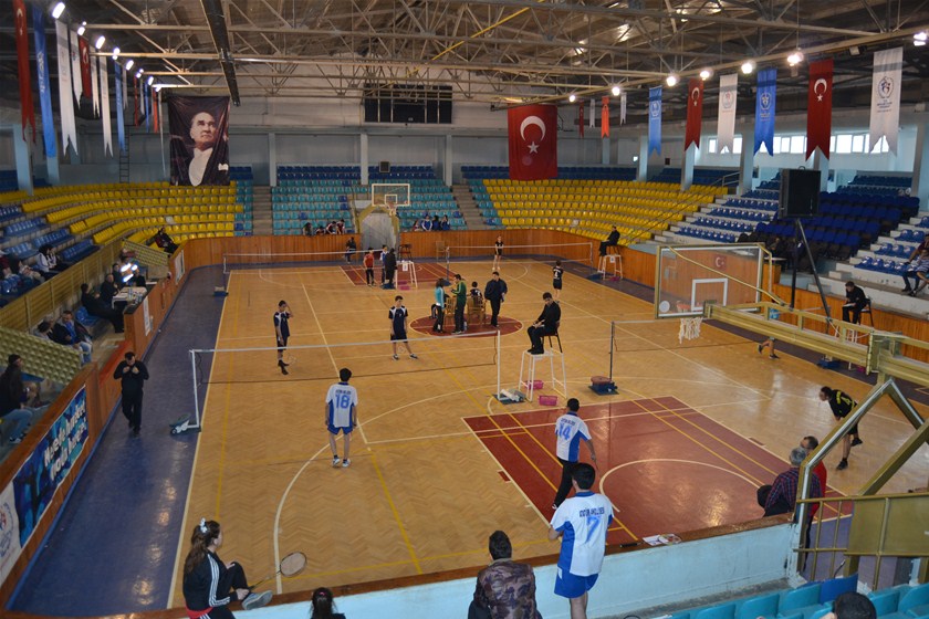 Kırıkkale 17 Ağustos Kapalı Spor Salonu