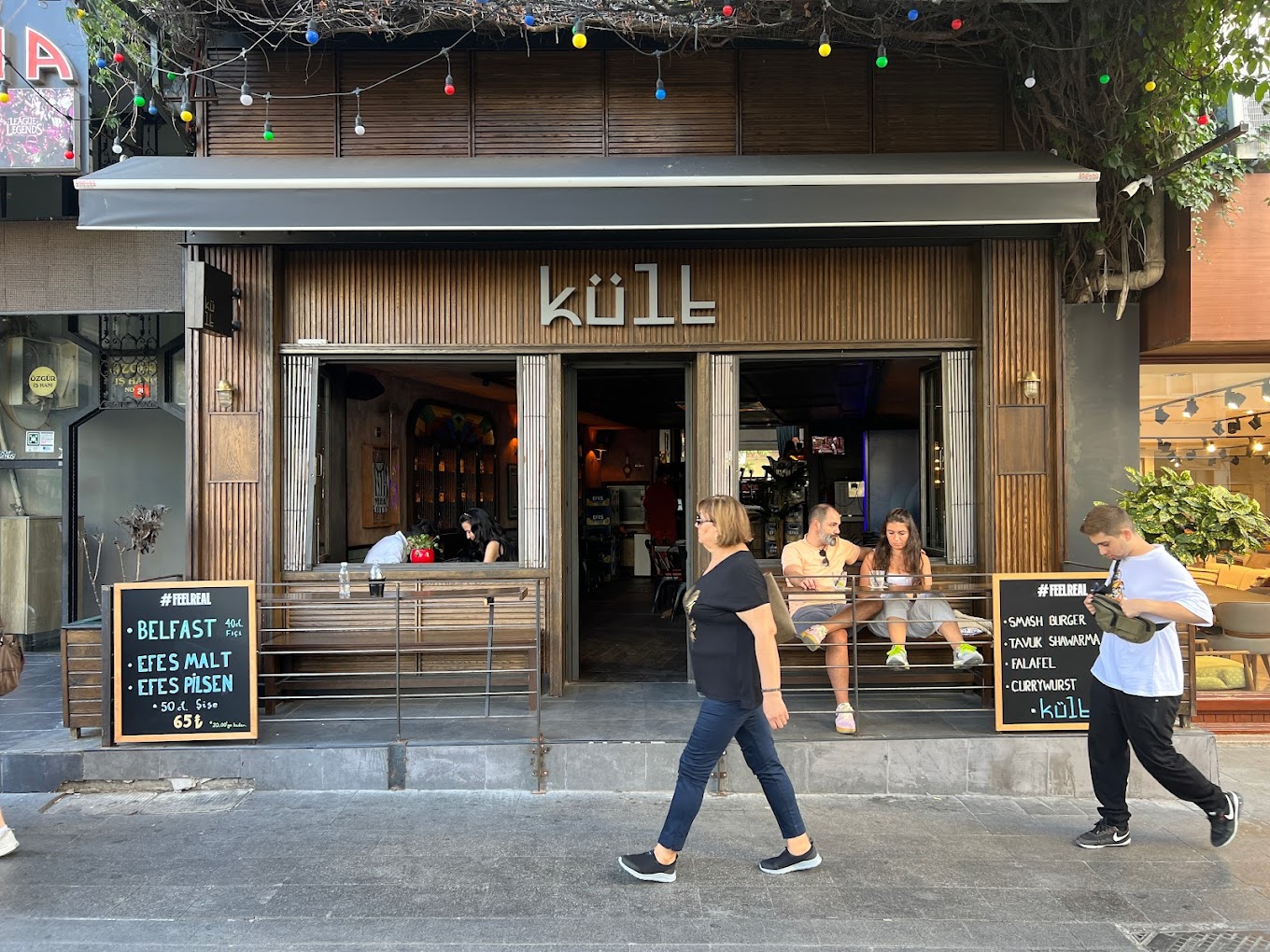  Kült Kadıköy