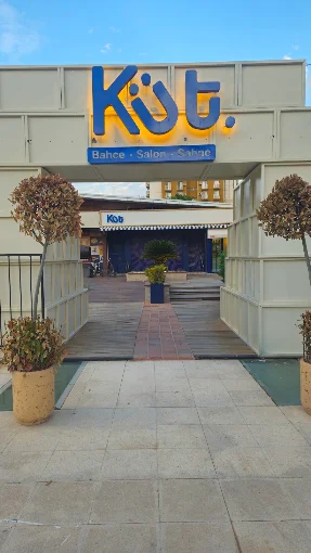 KÜT İzmir