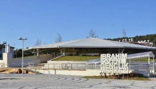 Manavgat İbrahim Sözen Gençlik Merkezi